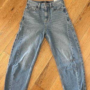 Hollister Light Blue High-Rise Jeans